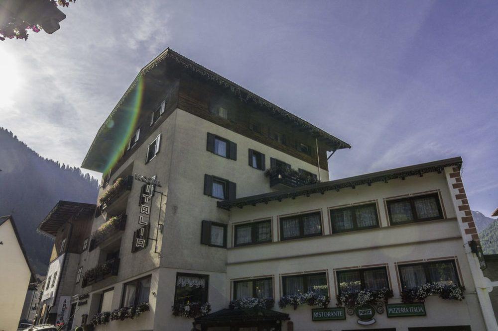 Hotel Italia Canazei Exterior photo